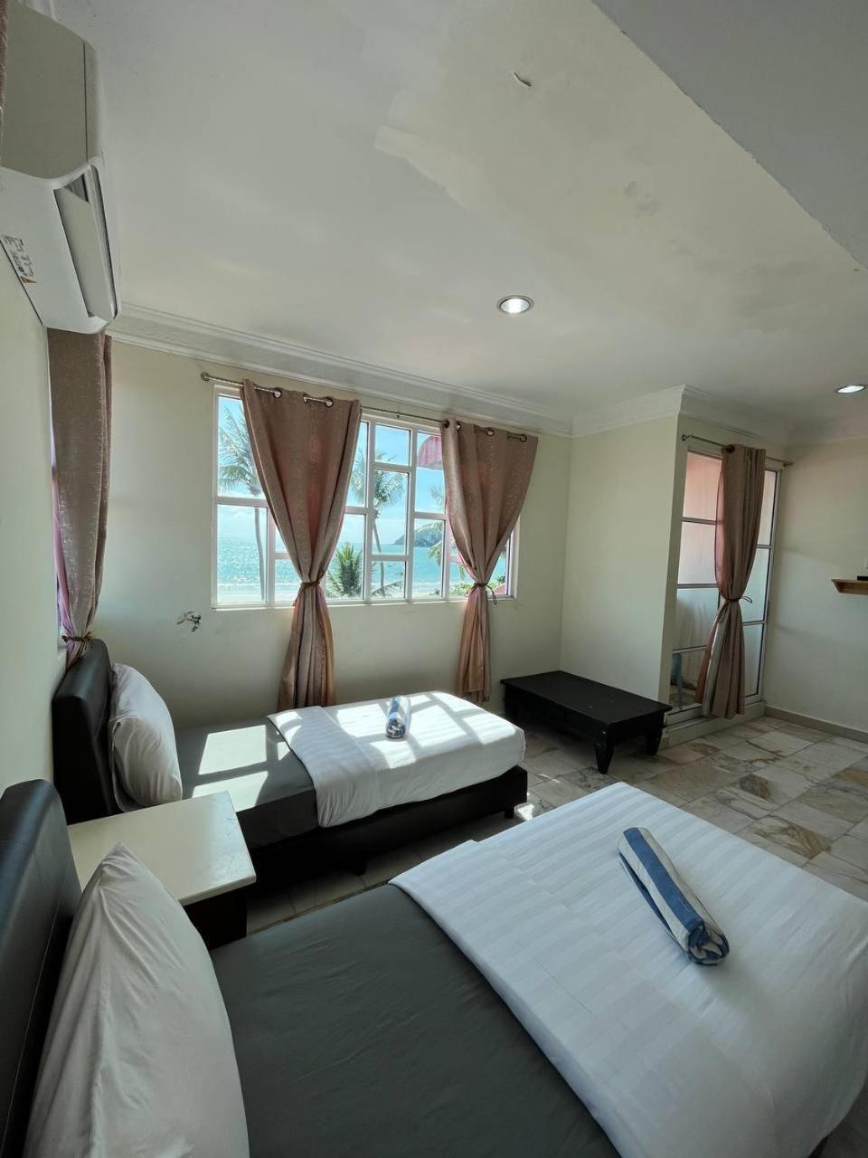 Sandy Beach Resort By Casa Loma Pantai Cenang  Eksteriør billede