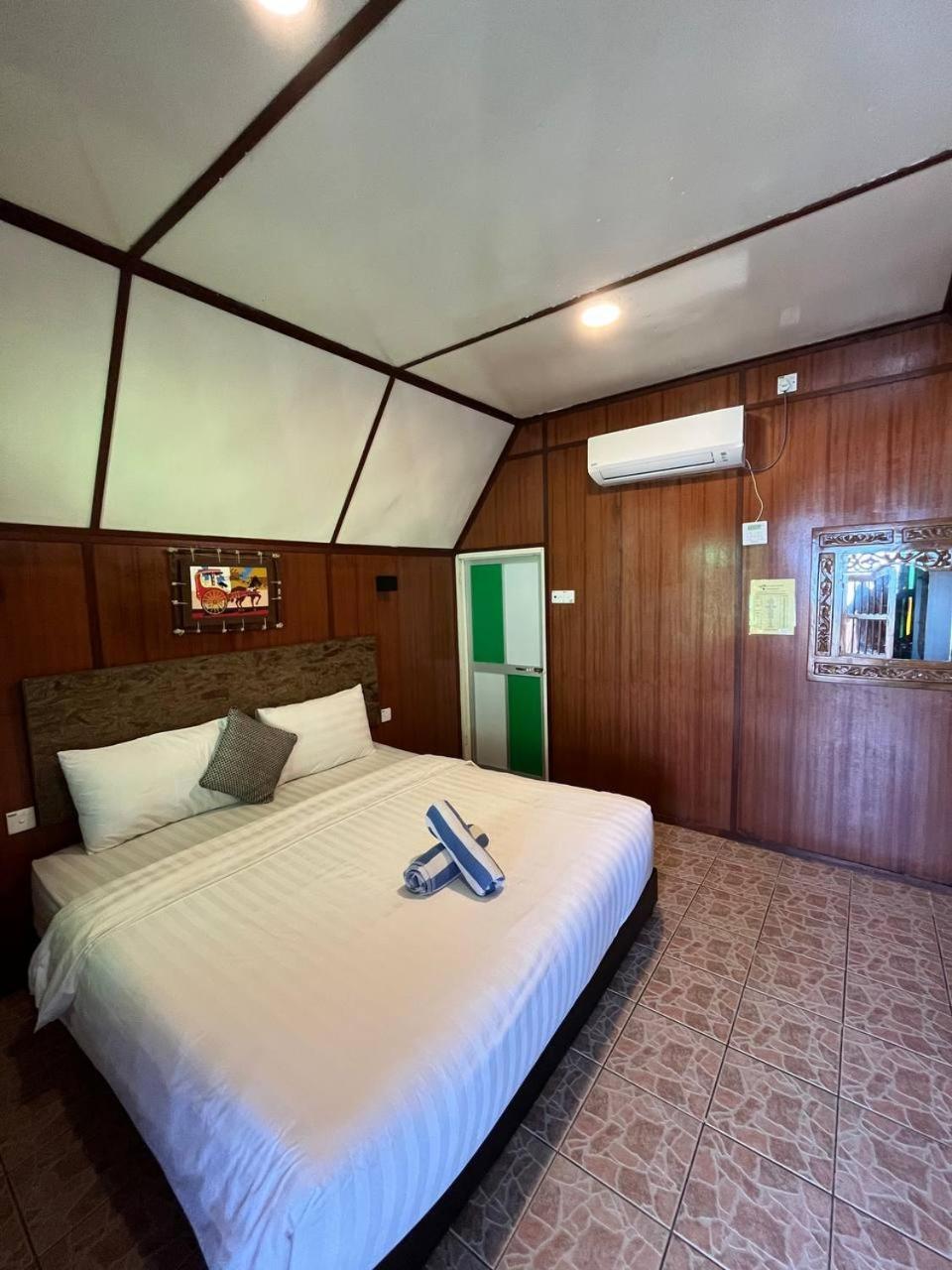 Sandy Beach Resort By Casa Loma Pantai Cenang  Eksteriør billede